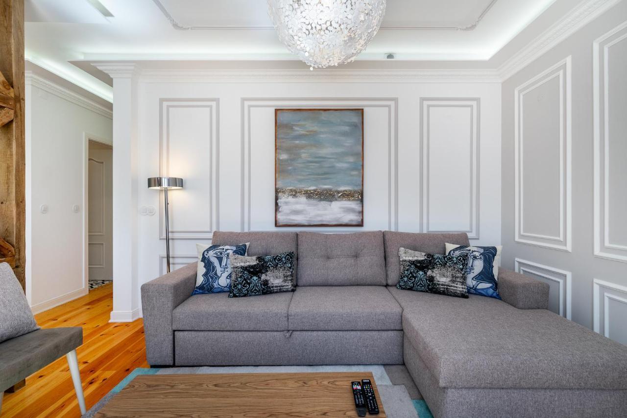 Whome | Great Location & Large Family Apartment W/Patio Лиссабон Экстерьер фото